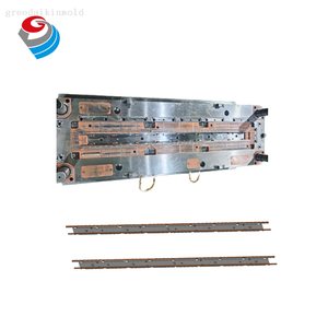 Molde de inyección para refrigerador